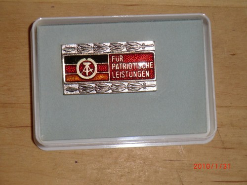 Ddr ehrennadel für - ehrennadel, „für
