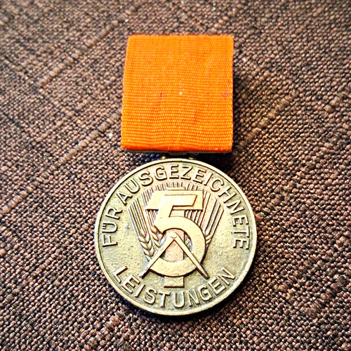 Ddr medaille abzeichen für - ddr, „für