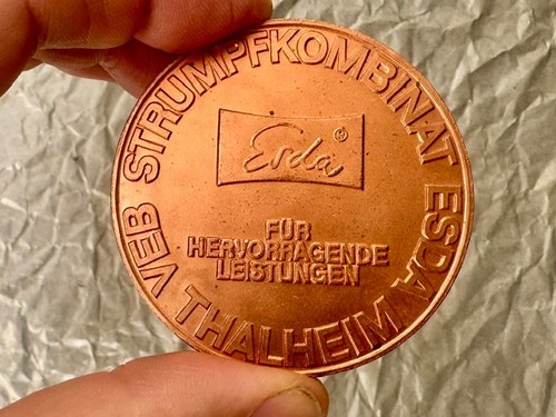 Medaille veb strumpfkombinat - veb,