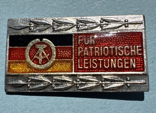 Nationales front abzeichen - front,