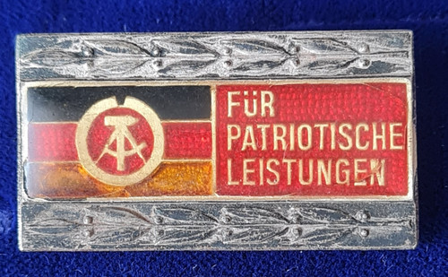 Ddr anstecknadel für - ,