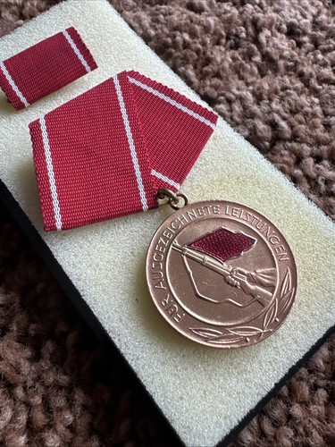 Ddr orden medaille armee - orden,
