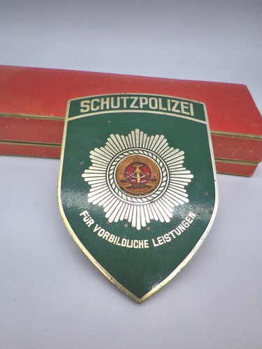 Auszeichnung ehrenmedaille ddr - auszeichnung,
